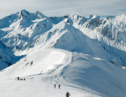 Les stations pyrénéennes ouvrent leurs pistes le 24 novembre